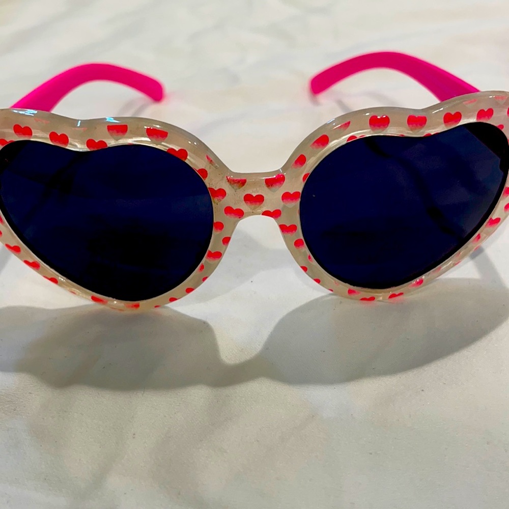 Girls heart-shaped neon pink sunglasses